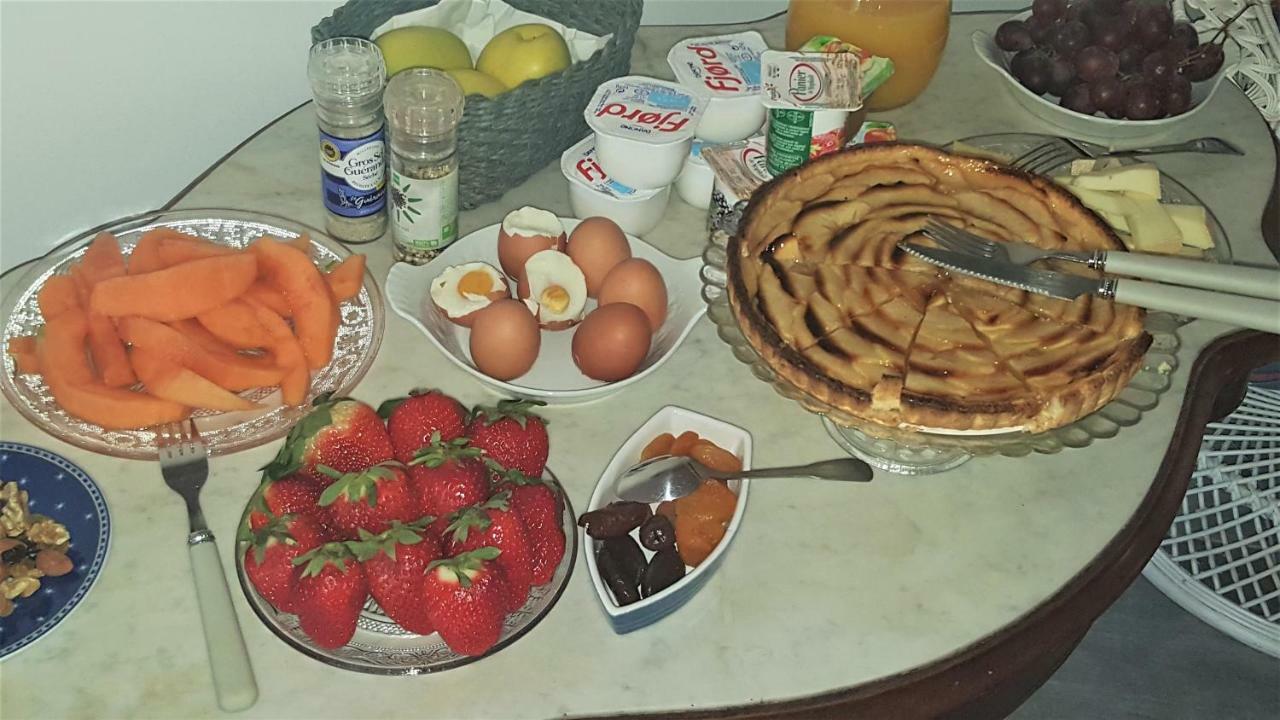 블라이 라 메종 블랑쉬 B&B 외부 사진