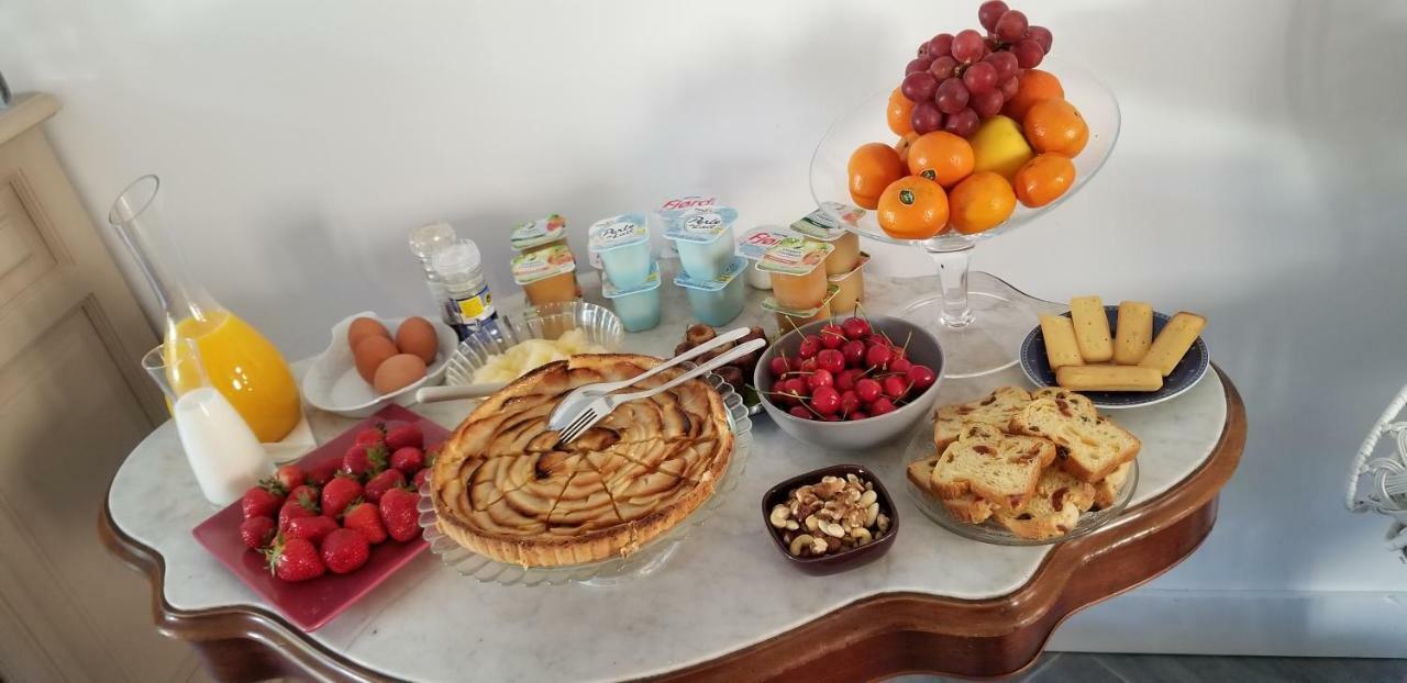 블라이 라 메종 블랑쉬 B&B 외부 사진
