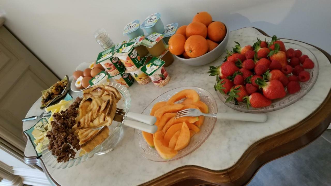 블라이 라 메종 블랑쉬 B&B 외부 사진